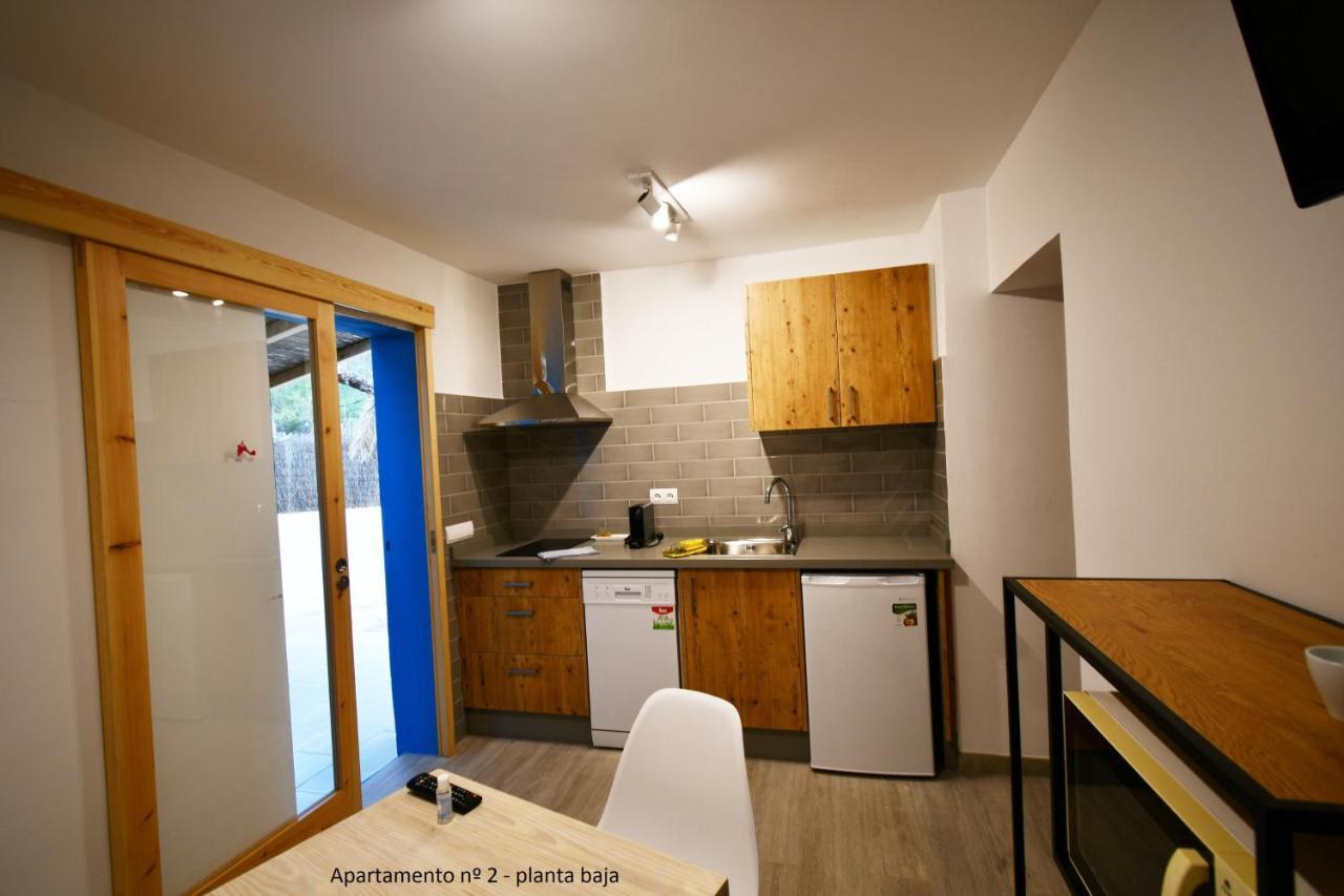 Apartamentos Cas Xurrac Es Caló Exterior foto